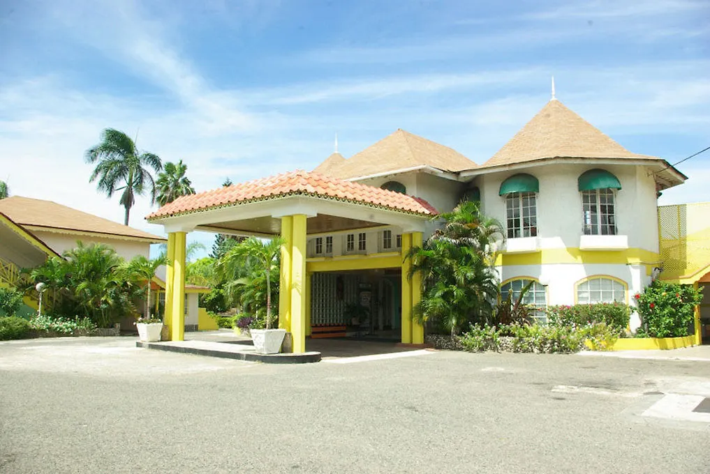 Club Ambiance (Adults Only) Hotel Runaway Bay