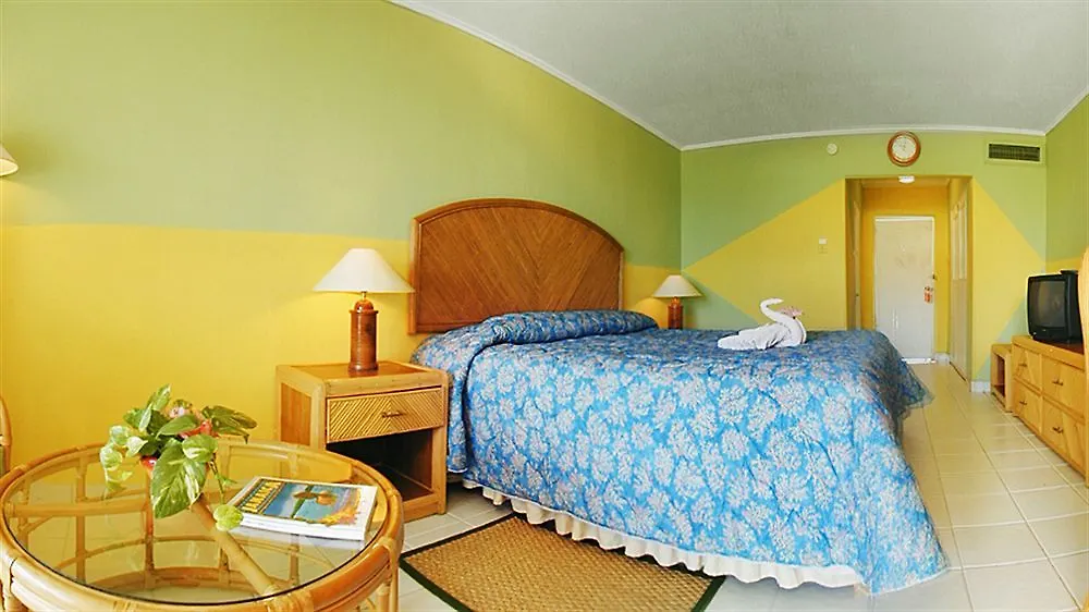 Club Ambiance (Adults Only) Hotel Runaway Bay